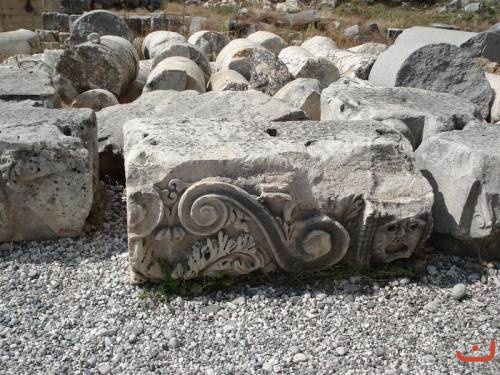 Символы клотоиды на древних камнях